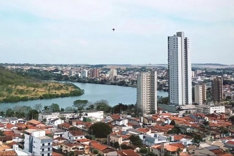 Dados do PIB 2023, mostram que Itumbiara ultrapassou Luziânia e volta a ser a sétima economia de Goiás