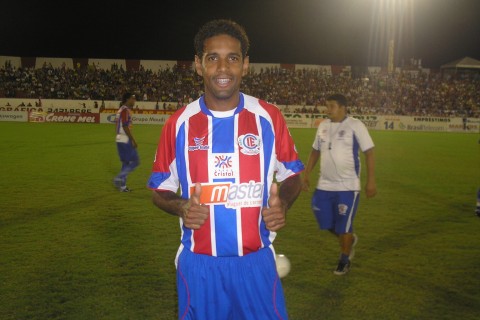 Morre o zagueiro Henrique, campeão goiano pelo Itumbiara em 2008