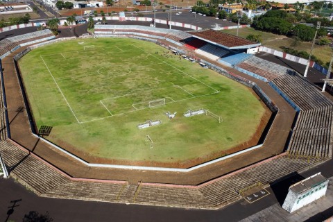 Gigante do Vale desiste e Real Clube e São Cristõvão representam Itumbiara no campeonato goiano de categorias de base