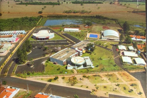 ITUMBIARA TEM QUEDA EM MATRÍCULAS NO ANOS FINAIS DO ENSINO FUNDAMENTAL E NO ENSINO MÉDIO, DIZ CENSO ESCOLAR 2025