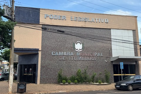 COMISSÃO REPROVA MAIORIA DE EMENDAS IMPOSITIVAS DE VEREADORES EM ITUMBIARA